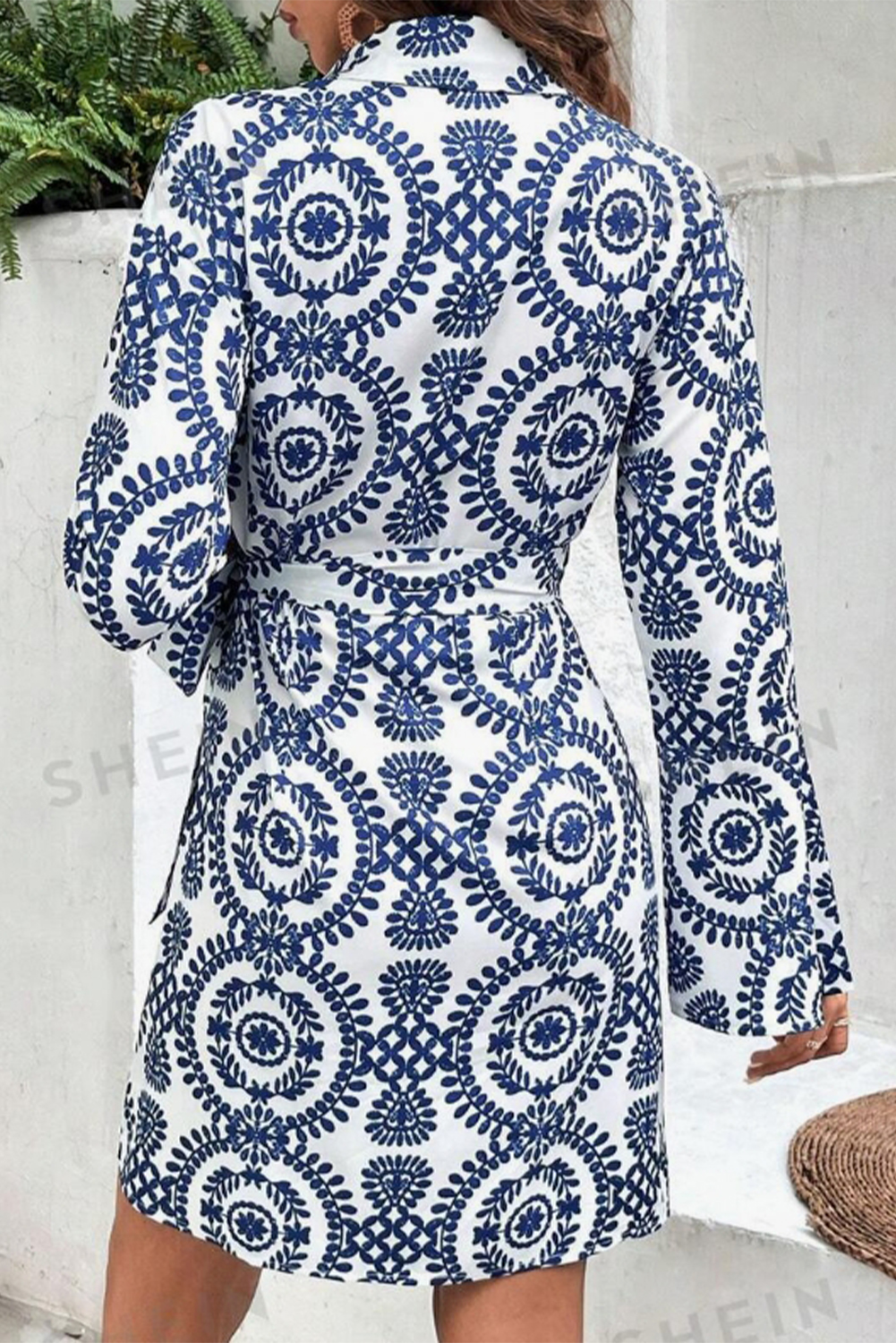 Blue Floral Print V Neck Wrapped Knot Long Sleeve Dress - 图片 2