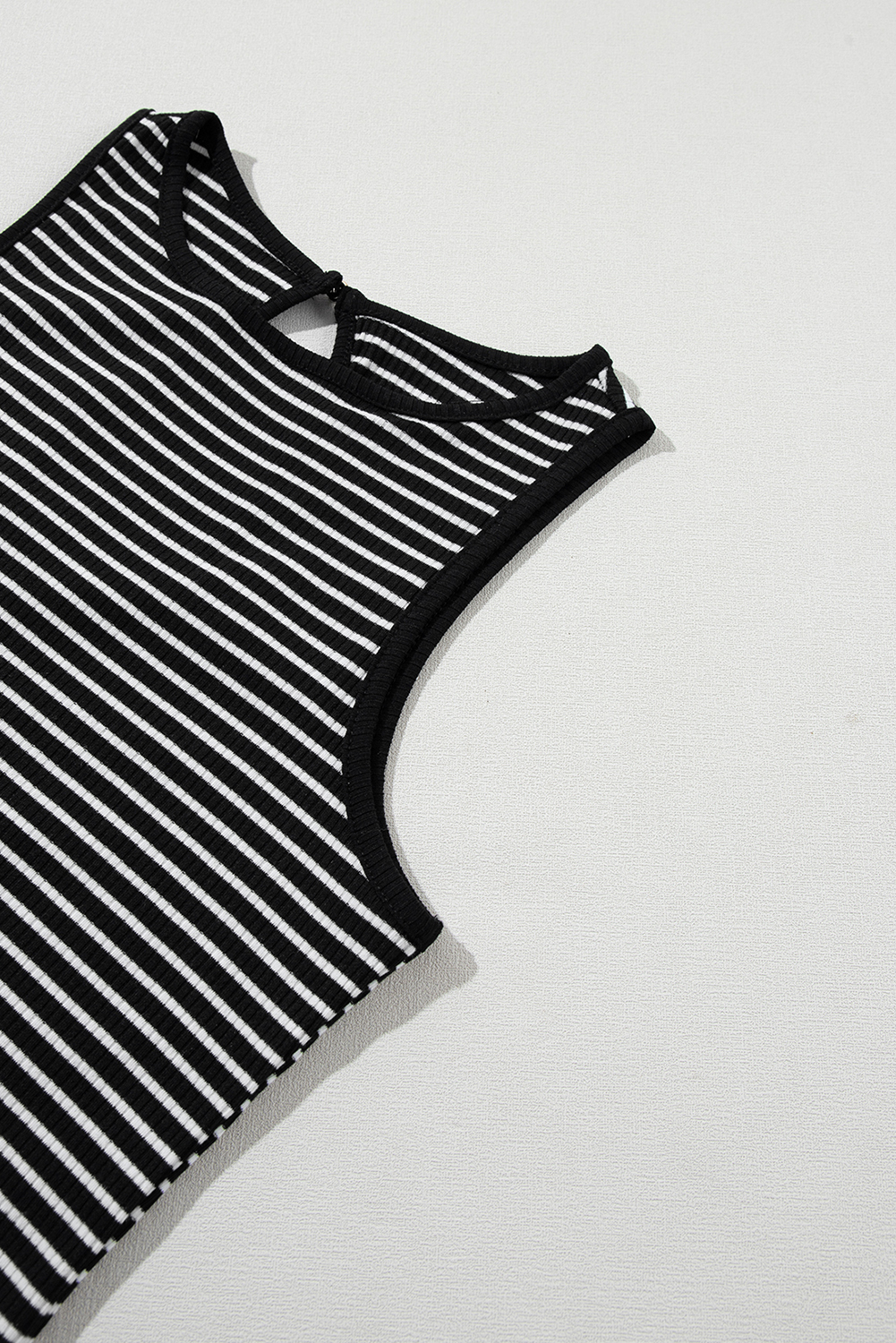 Black Striped Print Ribbed Knit Sleeveless Top - 图片 7