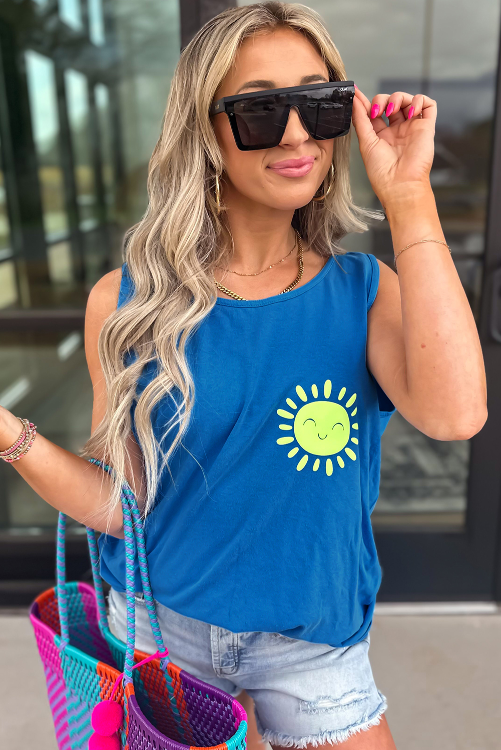 Blue Sun Graphic Casual Tank Top - 图片 4