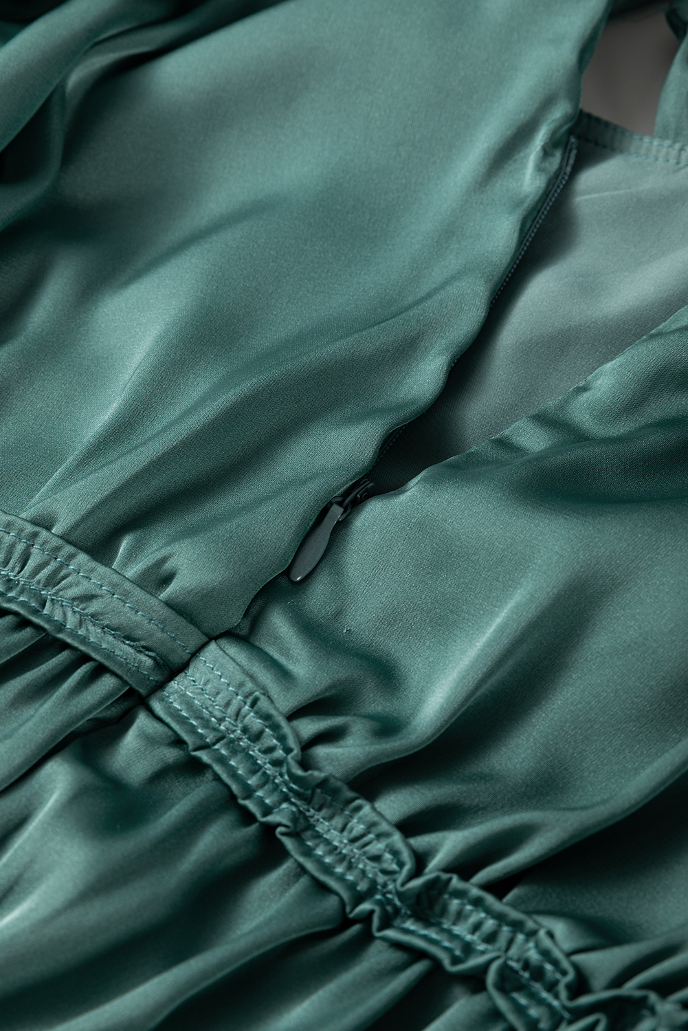 Mist Green Tiered Ruffled Puff Sleeve Loose Fit Mini Dress - 图片 8